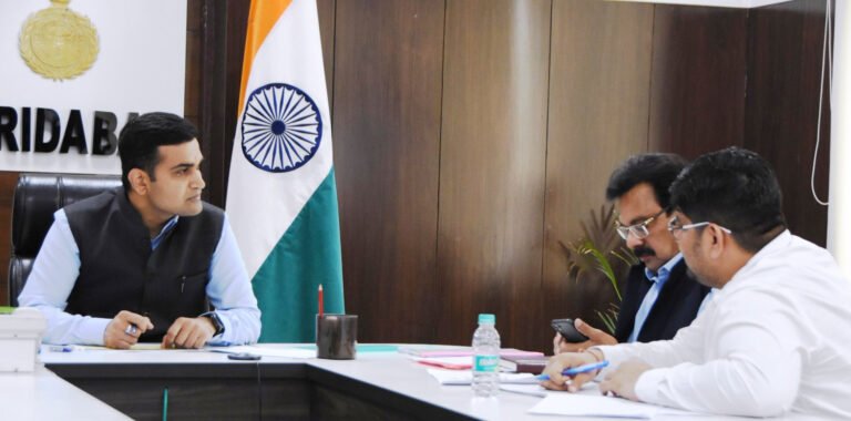 जल निकासी प्रबंधों की समीक्षा की, बाढ़ राहत प्रबंधन समय पूर्व सुनिश्चित हो: डीसी विक्रम सिंह