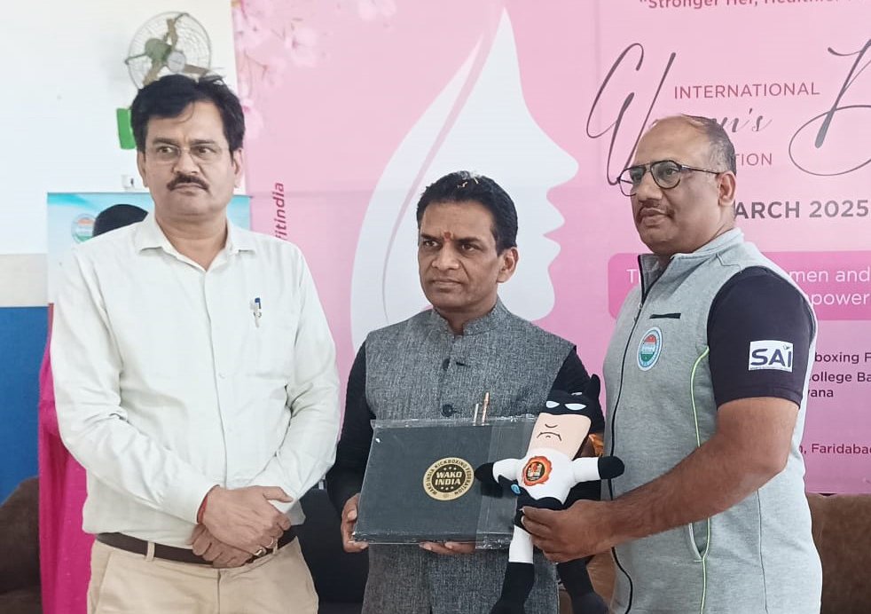 अग्रवाल कॉलेज बल्लभगढ़ ने स्पोर्ट्स अथॉरिटी ऑफ इंडिया और वाको इंडिया किकबॉक्सिंग फेडरेशन के साथ मिलकर अंतर्राष्ट्रीय महिला दिवस मनाया