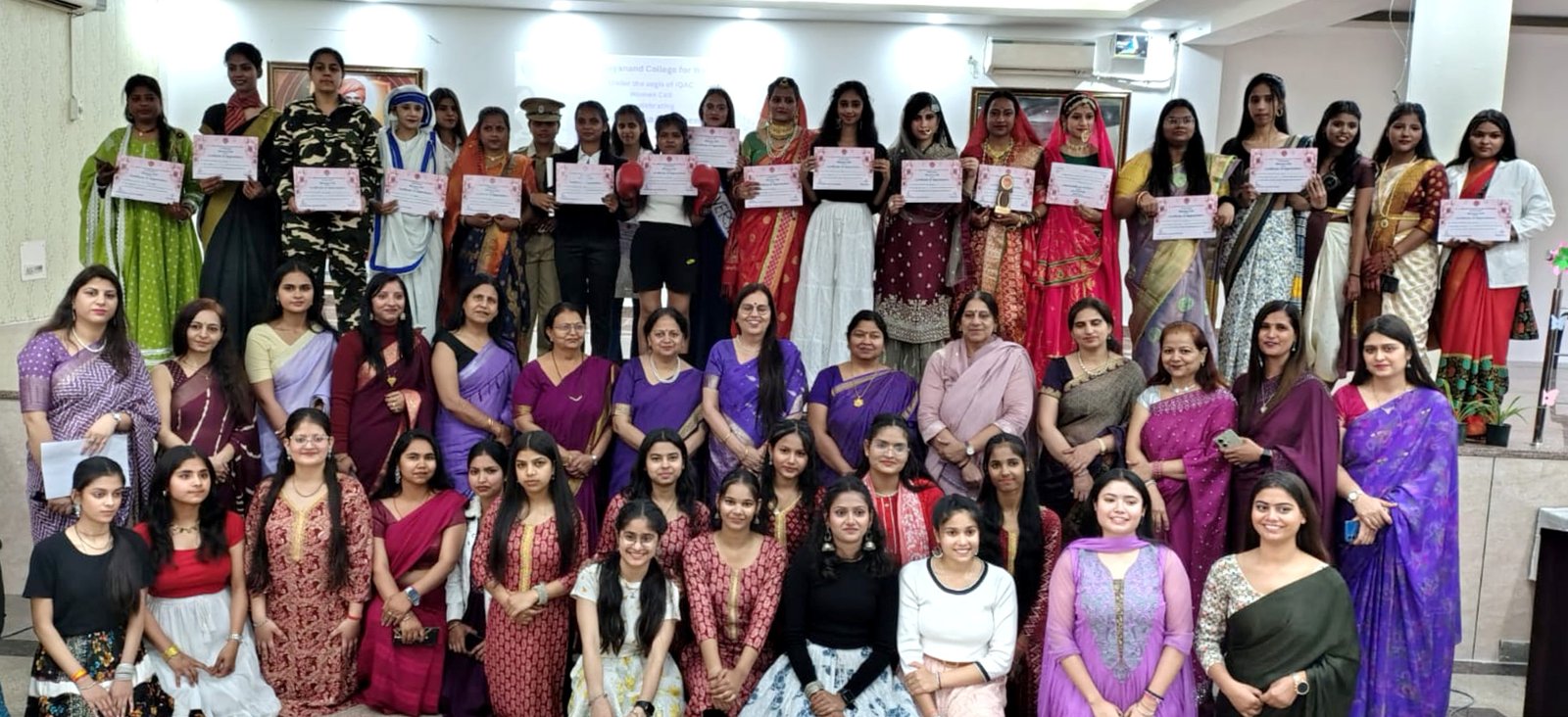 केएल मेहता दयानंद महिला महाविद्यालय में जीवंत और प्रभावशाली कार्यक्रम के साथ अंतर्राष्ट्रीय महिला दिवस  मनाया