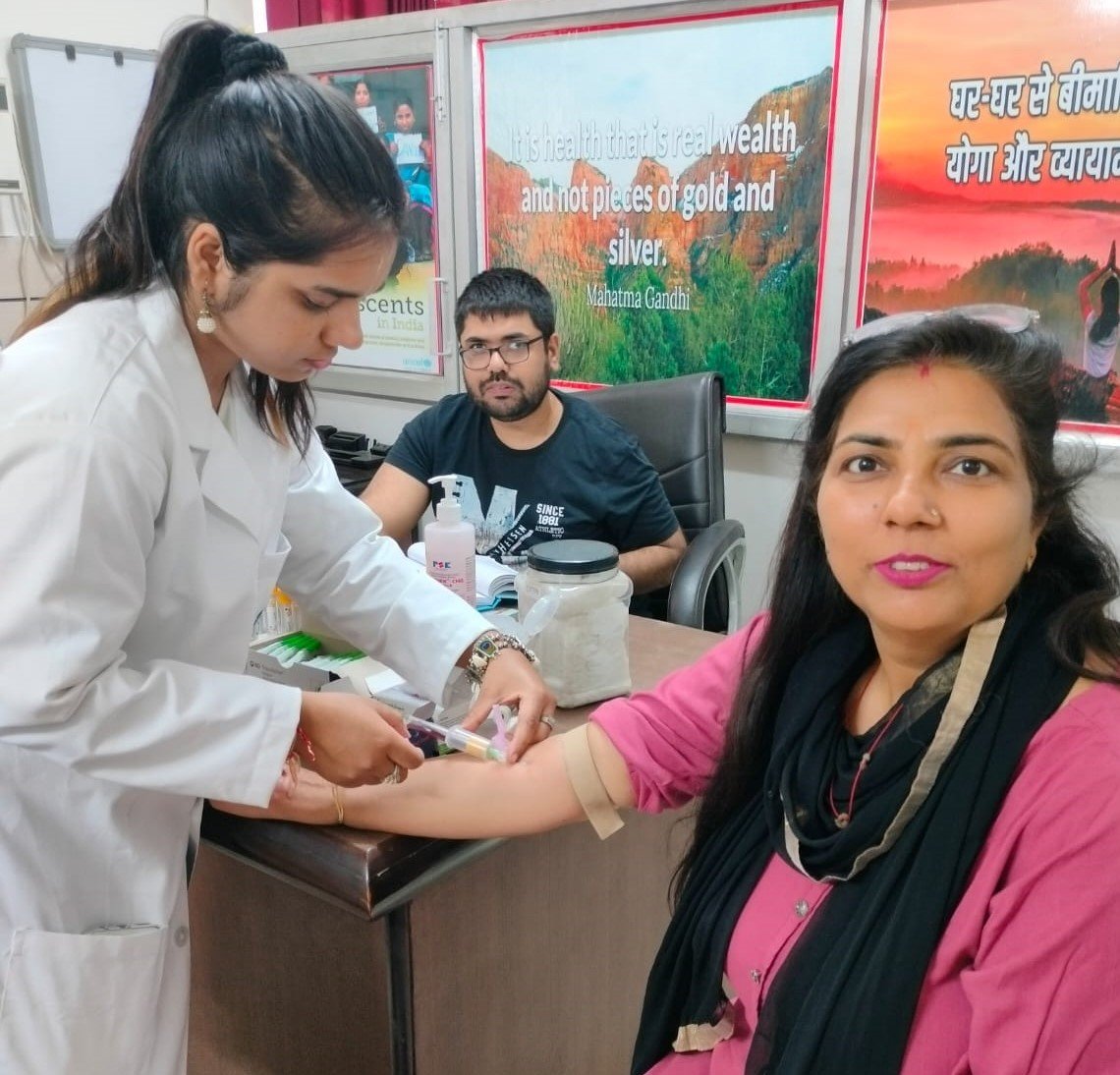 डीएवी शताब्दी कॉलेज में पूर्ण शारीरिक जांच शिविर पर रिपोर्ट