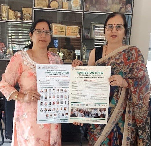 पर्यावरण शिक्षा के महत्व और करियर संभावनाओं के बारे में जागरूक किया