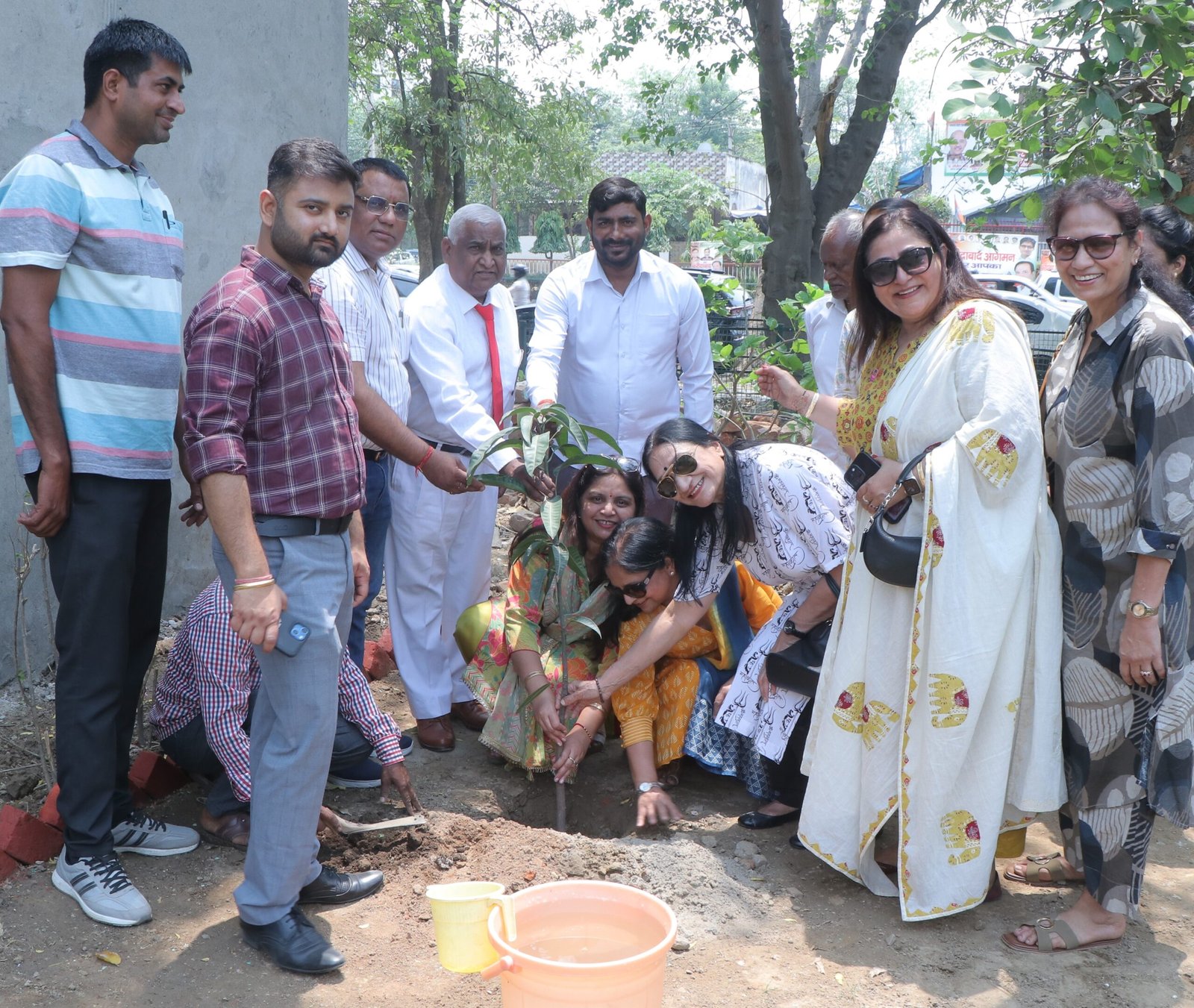 स्वच्छता अभियान के तहत रेडक्रॉस के पार्क का किया जीर्णोद्धार : बिजेंद्र सोरोत, सचिव रेडक्रॉस सोसाइटी
