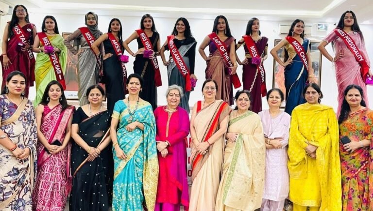 विज्ञान एवं गृह विज्ञान विभाग के विदाई समारोह एवं पुरस्कार वितरण समारोह में छात्राओं को दिया गया उत्कृष्ट सम्मान