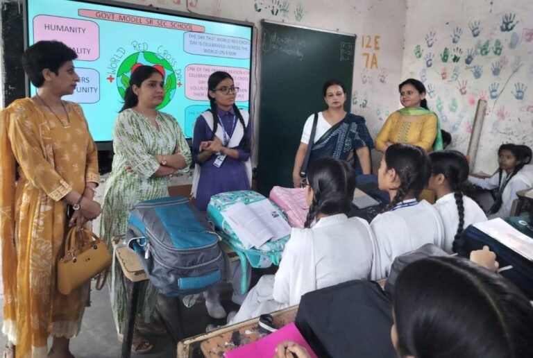 विश्व रेड क्रॉस दिवस पर आयोजित विशेष जागरूकता कार्यक्रम