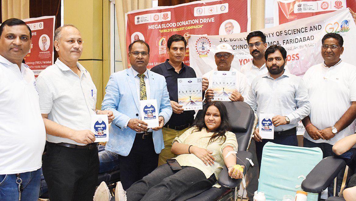 प्रधानमंत्री के जन्मदिन पर जेसी बोस विश्वविद्यालय में रक्तदान शिविर का आयोजन