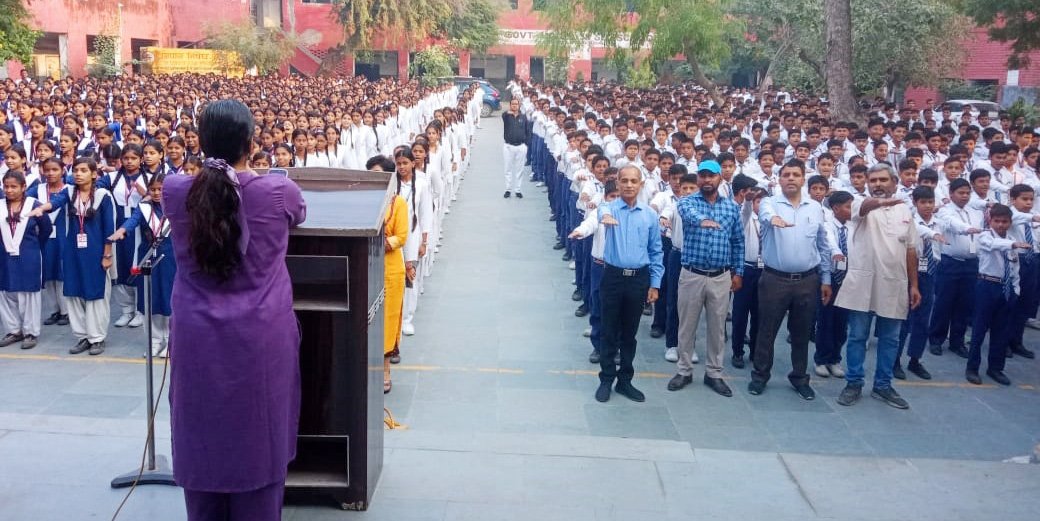 राजकीय विद्यालय सराय ख्वाजा में नकल रहित वार्षिक परीक्षाओं के लिए छात्र – छात्राओं को अभिप्रेरित किया गया