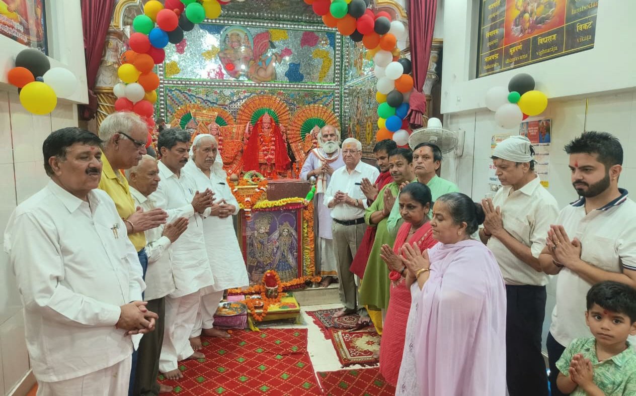 श्री महावीर दुर्गा मंदिर सघंड निवासी सभा (रजि0) द्वारा स्थापना दिवस पर हवन यज्ञ एवं भंडारे का आयोजन