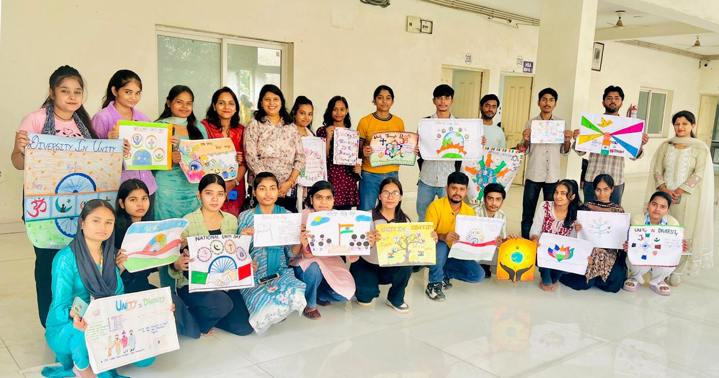 राष्ट्रीय एकता दिवस के उपलक्ष्य में अग्रवाल कॉलेज, बल्लभगढ़ में पोस्टर मेकिंग प्रतियोगिता का आयोजन किया गया