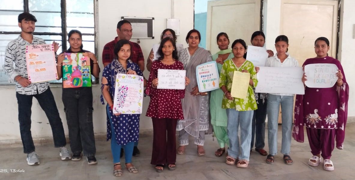 अग्रवाल महाविद्यालय, बल्लभगढ़ में “लैंगिक समानता” विषय पर नारा लेखन प्रतियोगिता का सफल आयोजन