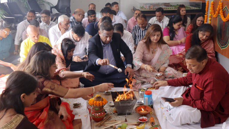 डीपीएस ग्रेटर फरीदाबाद की तर्ज पर सोहना में भी अब बच्चों को मिलेगी संस्कारवान शिक्षा , हवन यज्ञ के साथ हुई शुरुआत