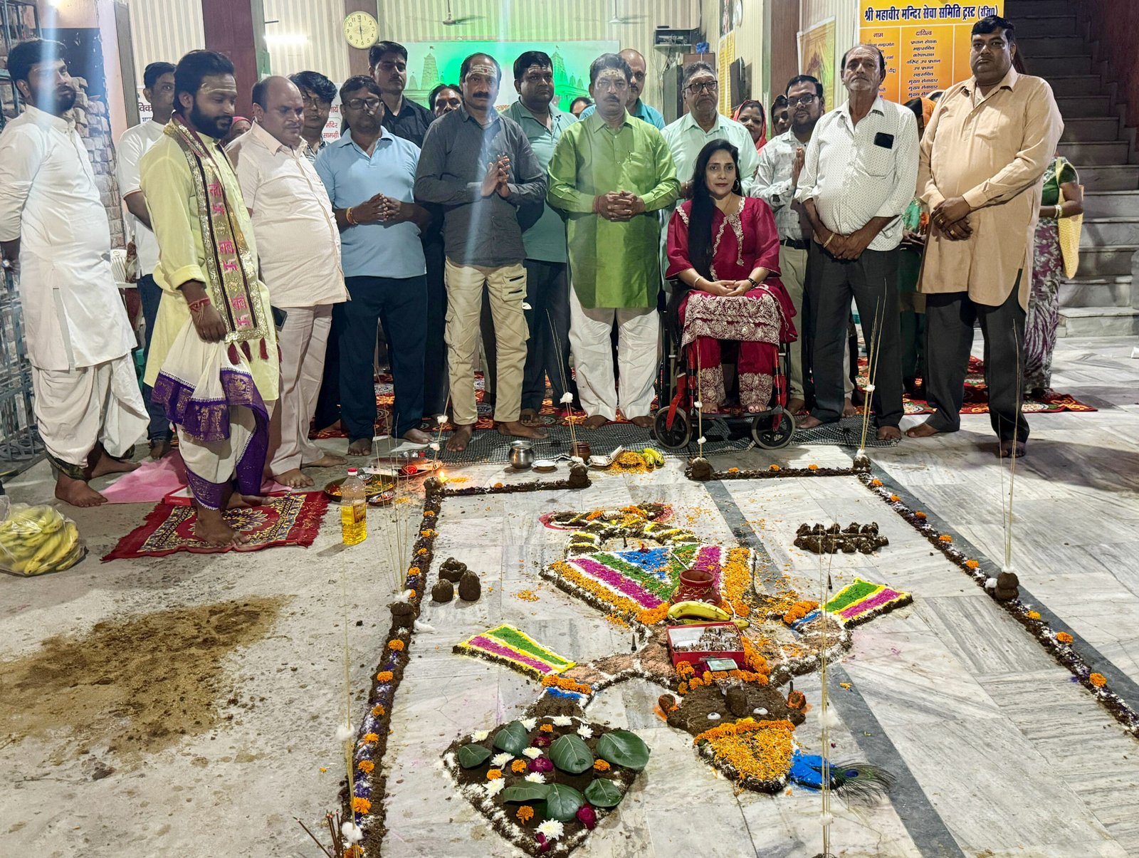 श्री महावीर मंदिर सेवा समिति द्वारा श्री महावीर मंदिर ओल्ड फरीदाबाद मेंं गोर्वधन पूजा का आयोजन बड़ी धूमधाम से किया गया