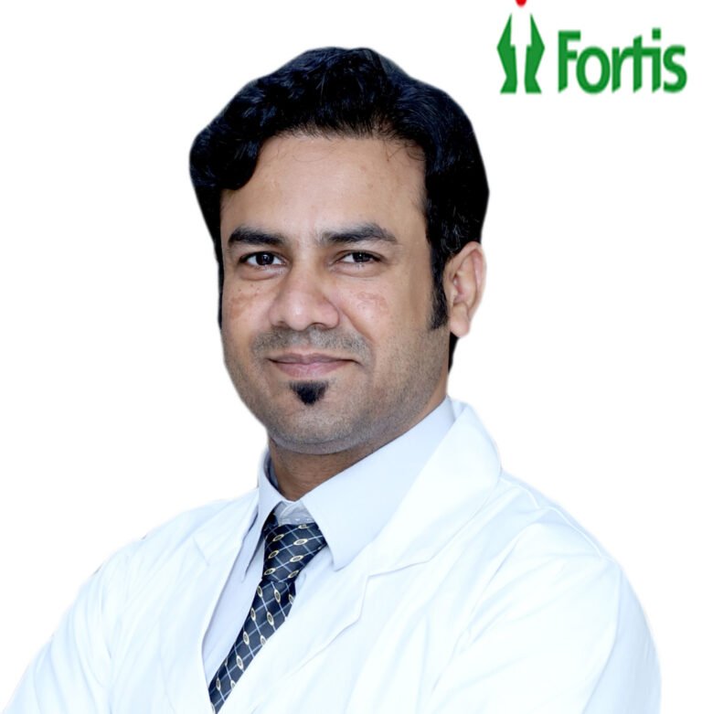 एडवांस फेशियल और आइ री -कंस्ट्रक्शन सर्जरी से 53 वर्षीय मरीज की आंख की रोशनी बचाने में मिली कामयाबी, चेहरा भी हुआ था क्षतिग्रस्त: डा. मोहसिन