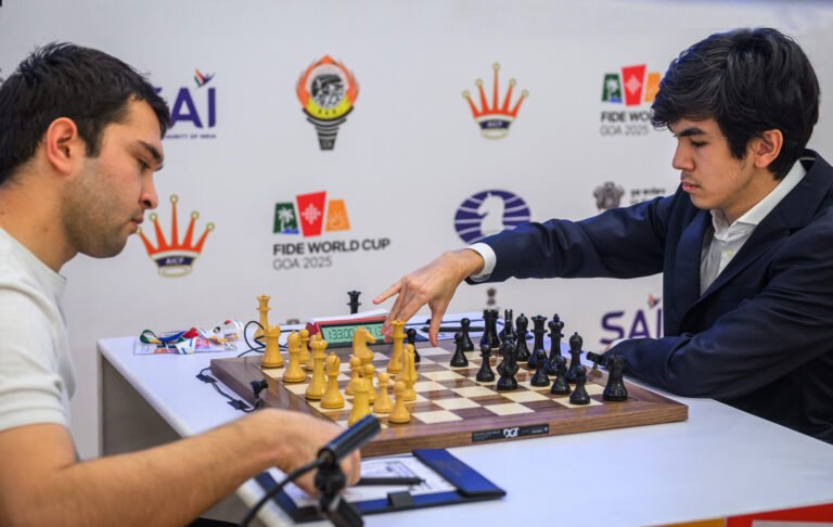 FIDE WORLD CUP 2025 :– First game of Wei Yi-Esipenko, Nodirbek-Sindarov semifinals end in a draw