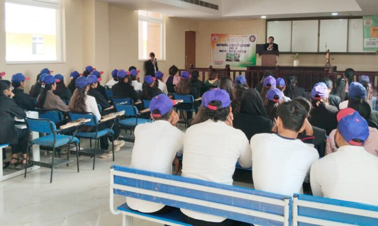 अग्रवाल कॉलेज बल्लभगढ़ ने में “सोशल मीडिया का कानूनी कार्यवाही पर प्रभाव” विषय पर जागरूकता व्याख्यान का आयोजन किया गया