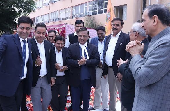 अधिवक्ता दिवस के उपलक्ष्य में सुंदरकांड पाठ एवं प्रसाद वितरण कार्यक्रम