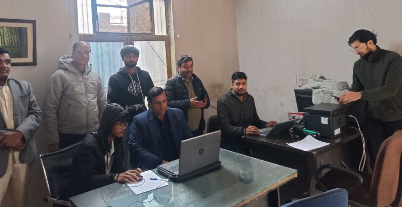 पानी और सीवर कनेक्शन को वैध कराने के लिए लगातार जारी है कैंप, आमजन उठाए लाभ, आज के कैंप में आए 241 आवेदन