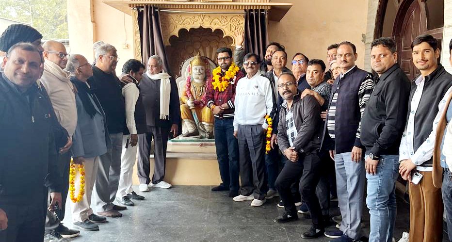 युवा समाजसेवी करण गोयल सर्व सम्मति से बने व्यापार मंडल सराय ख्वाजा के प्रधान