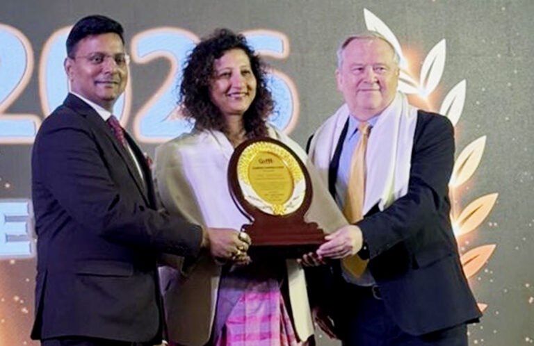 एसवीएसयू की कुलसचिव प्रोफेसर ज्योति राणा को मिला एकेडमिक एक्सीलेंस अवॉर्ड