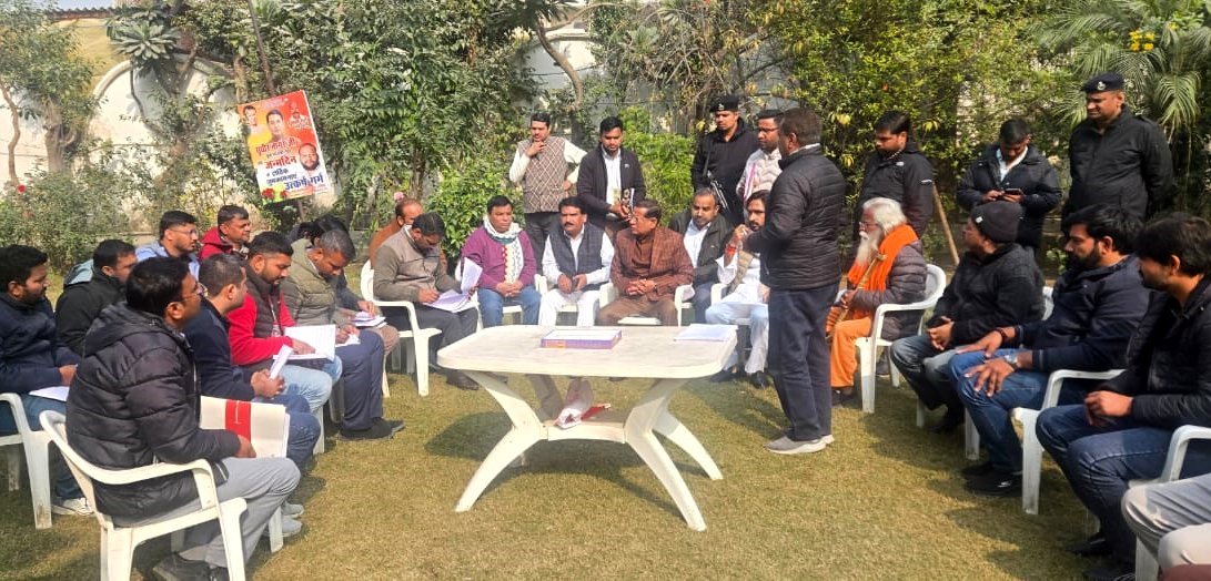 नगर निगम अधिकारियों के संग बैठक कर विकास कार्यों की करी समीक्षा , विकास कार्यों में ढिलाई बरतने वाले ठेकेदार होंगे ब्लैक लिस्ट : राजेश नागर