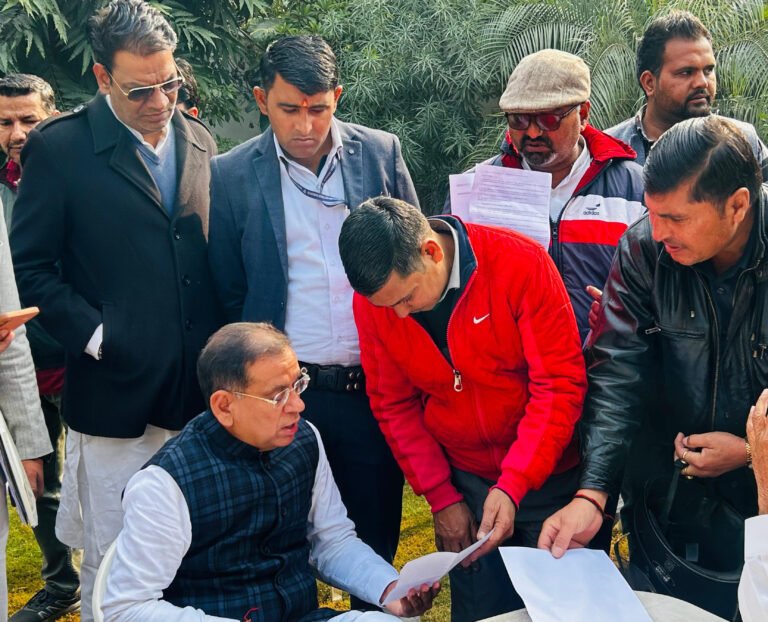 प्रॉपर्टी आईडी न बनने की शिकायत पहुंची मंत्री राजेश नागर के खुले दरबार में, गांव नीमका के निवासियों ने राजा जैत एन्क्लेव में की रजिस्ट्री करवाने की मांग