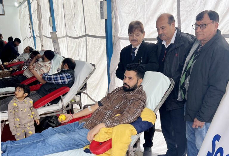 सावन कृपाल रूहानी मिशन फरीदाबाद शाखा द्वारा  रक्तदान व् स्वस्थ जाँच शिविर का आयोजन किया गया