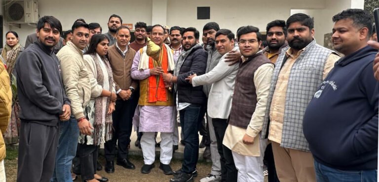 हमें अपने कार्यकर्ताओं पर गर्व, भाजपा का कार्यकर्ता नायब सैनी सरकार की योजनाओं को जन-जन तक पहुंचा रहे हैं : बड़ौली