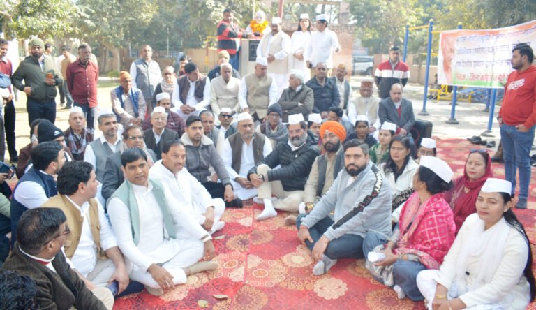 मनरेगा कानून में बदलाव कर मजदूरों के हकों पर कुठाराघात कर रही है मोदी सरकार : पूनम चौहान