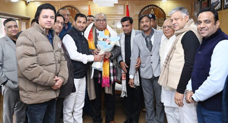 नवनियुक्त पुलिस महानिदेशक अजय सिंघल से शिष्टाचार भेंट के दौरान व्यापारियों की सुरक्षा, कानून व्यवस्था और संवाद को लेकर हुई सार्थक चर्चा