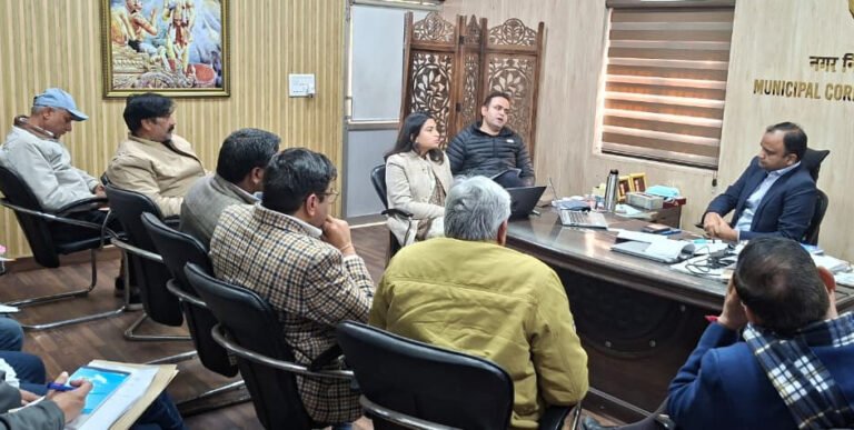 आगामी 1, फरवरी से निगम का इनफोर्समेंट अभियान होगा तेज, अवैध कनेक्शन, टावरों, निर्माणों, ग्रीन बेल्ट पर कब्जा करने वालों पर निगम कसेगा नकेल: धीरेंद्र खड़गटा