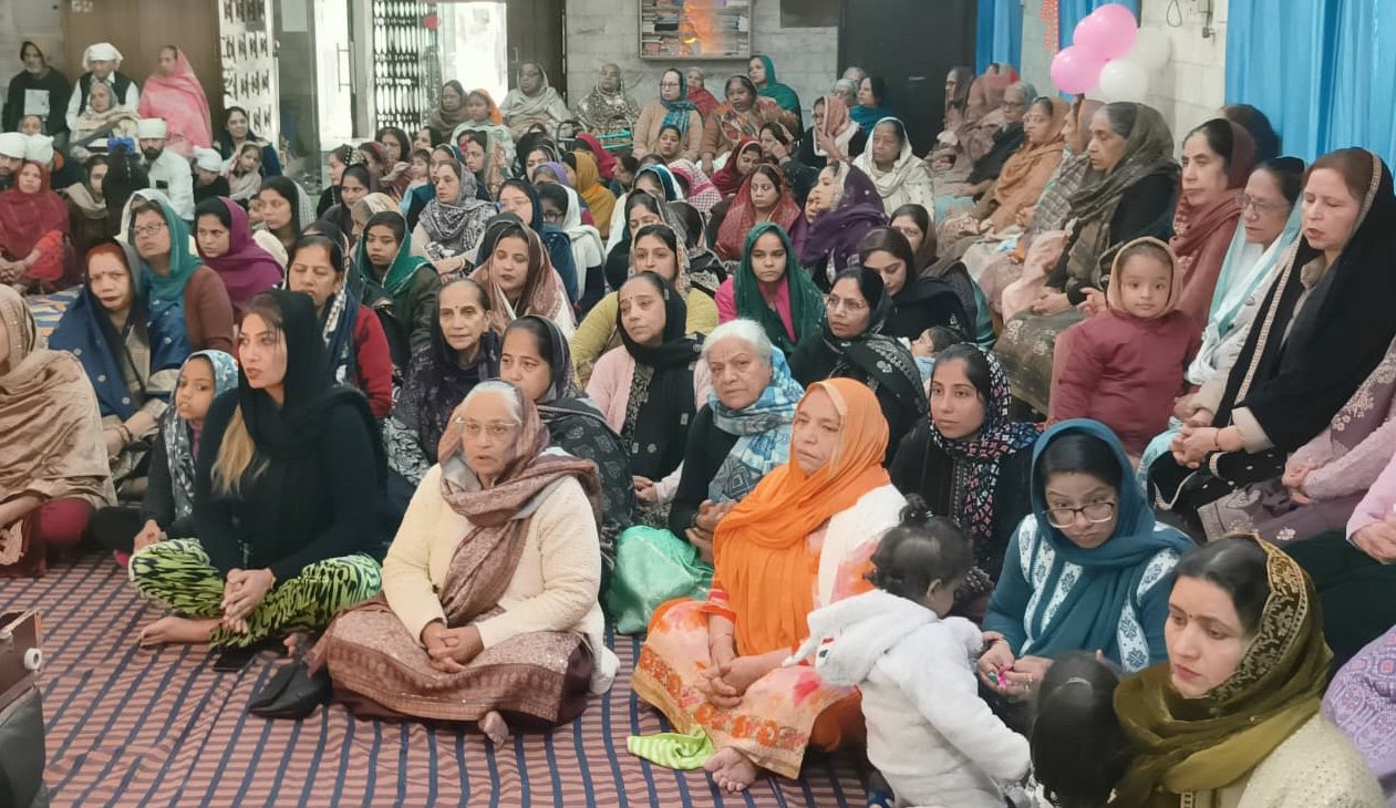 गुरूद्वारा पारचिनार पचायंत में गुरू गोबिन्द सिंह जी का प्रकाशोत्सव धूमधाम से मनाया गया