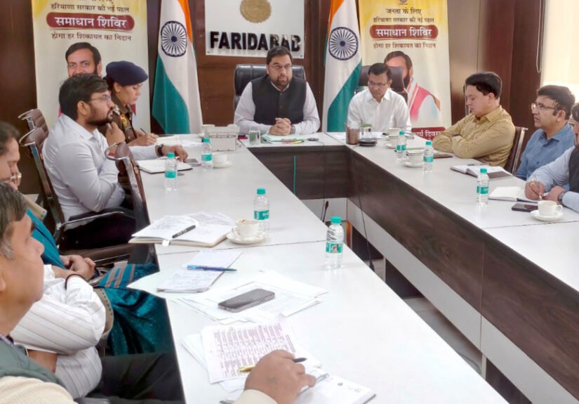 मुख्यमंत्री नायब सिंह सैनी ने बोर्ड परीक्षाओं को लेकर वीडियो कॉन्फ्रेंसिंग से की उच्चस्तरीय समीक्षा बैठक, संवेदनशील केंद्रों पर विशेष निगरानी, अधिकारियों को फील्ड में रहने के निर्देश