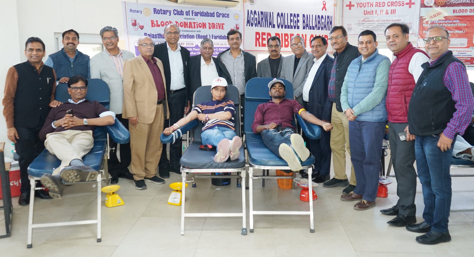 अग्रवाल कॉलेज बल्लभगढ़ में रोटरी क्लब ऑफ फरीदाबाद ग्रेस, राजस्थान एसोसिएशन एवं हेल्थ अवेयरनेस क्लब द्वारा रक्तदान शिविर का आयोजन