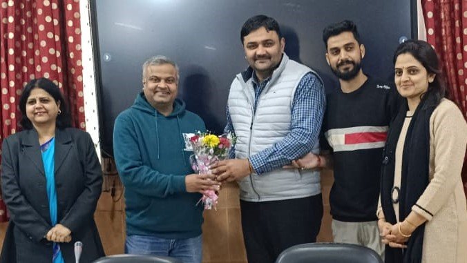 WhatsApp Image 2026-02-01 at 14.56.16 (1)