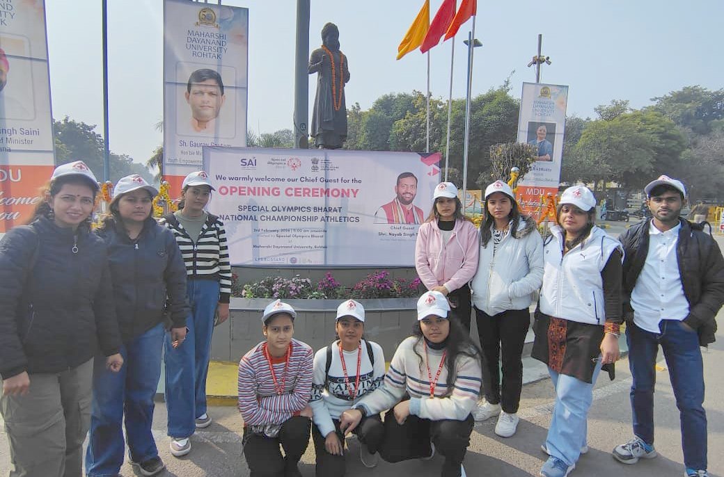 अग्रवाल कॉलेज, के विद्यार्थियों ने रोहतक में आयोजित स्पेशल ओलंपिक्स भारत एथलेटिक्स नेशनल चैंपियनशिप के उद्घाटन समारोह में भाग लिया