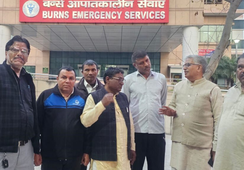 अग्निकांड में ऑनड्यूटी मृतक फायरमैन- भविष्य चंद  व पुलिसकर्मी- रवि, को शहीद का दर्जा, एक करोड रुपए आर्थिक सहायता, आश्रितो को पक्की नौकरी दे सरकार :- नरेश शास्त्री