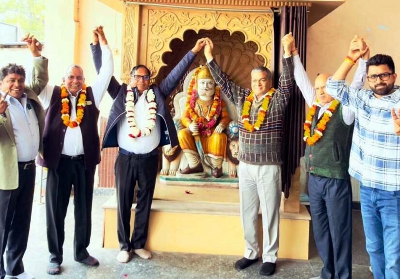 अग्रवाल सभा,आर्य नगर सराय ख्वाजा की सर्वसम्मति से गठित नई कार्यकारिणी में मदनलाल अग्रवाल प्रधान, श्रीकांत गुप्ता व सुंदरलाल गर्ग उपप्रधान और ओमप्रकाश गोयल कोषाध्यक्ष बने