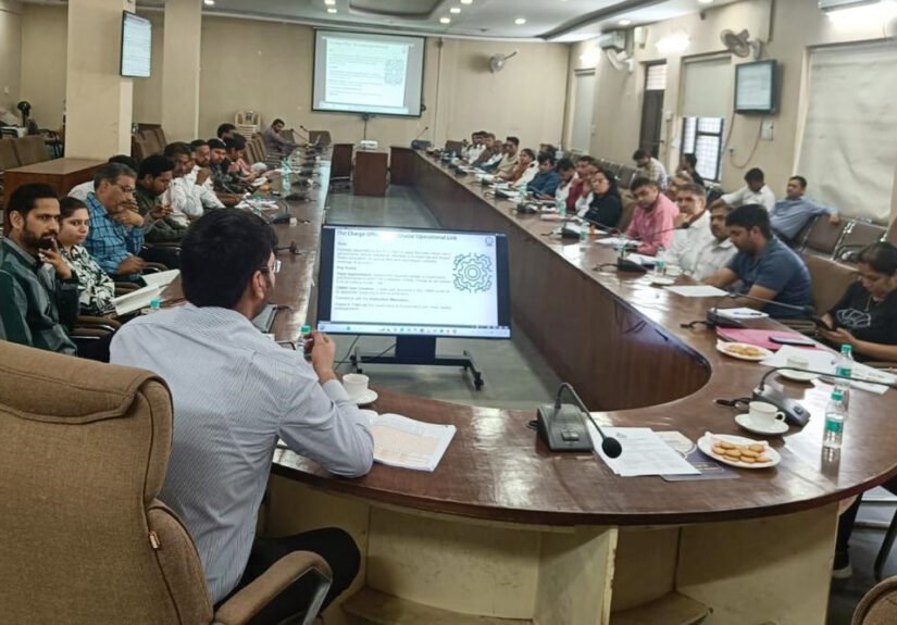 जनगणना 2027 को लेकर अधिकारियों का प्रशिक्षण शुरू, निगम मुख्यालय में आयोजित की गई ट्रेनिंग