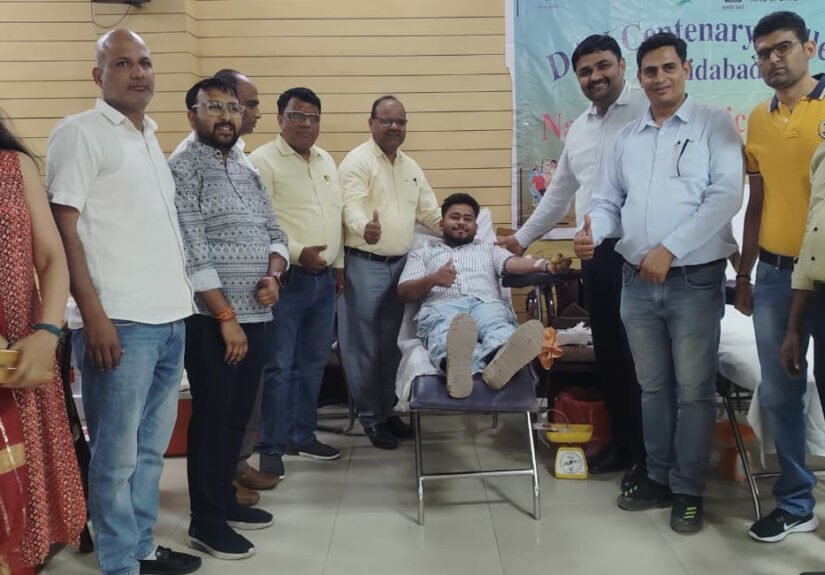महामहिम राज्यपाल हरियाणा के जन्मदिवस पर जिले में विभिन्न स्थानों पर रक्तदान शिविर आयोजित, युवाओं और अधिवक्ताओं ने बढ़-चढ़कर किया रक्तदान
