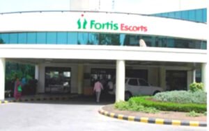 Fortis Escorts successfully treats an 11-year-old girl suffering from a rare congenital disorder of the stomach