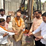 वार्ड नंबर- 45 की सूबेदार कॉलोनी की में लगभग 45 लाख रुपये की लागत से डाली जाने वाली पेयजल पाइप लाइन के कार्य का विधिवत शुभारंभ विधायक पं. मूलचंद शर्मा ने किया