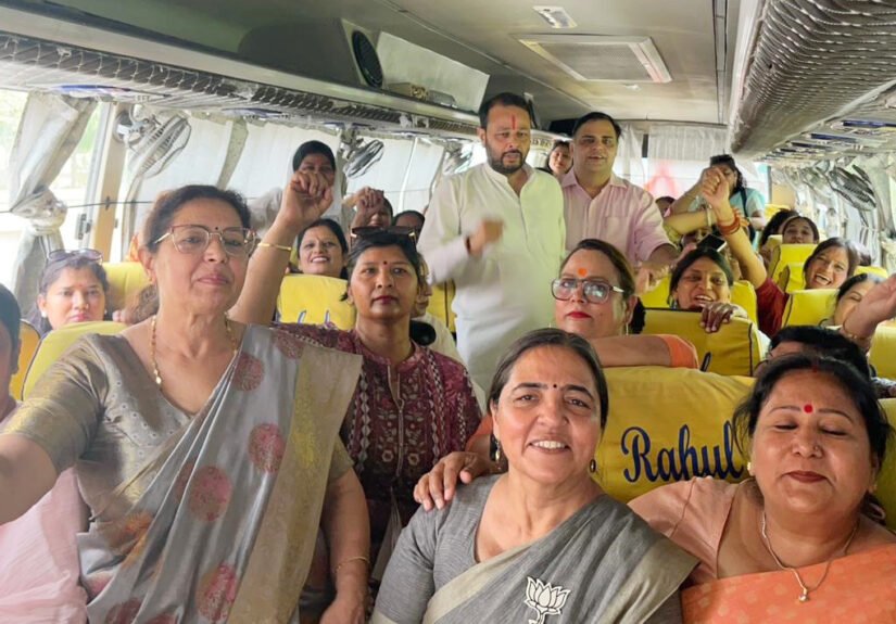 नारी शक्ति वंदन अधिनियम के ऐतिहासिक पल की साक्षी बनीं फ़रीदाबाद की महिलाएं , इस अधिनियम से पूर्ण सशक्त होगी आधी आबादी : पंकज पूजन रामपाल