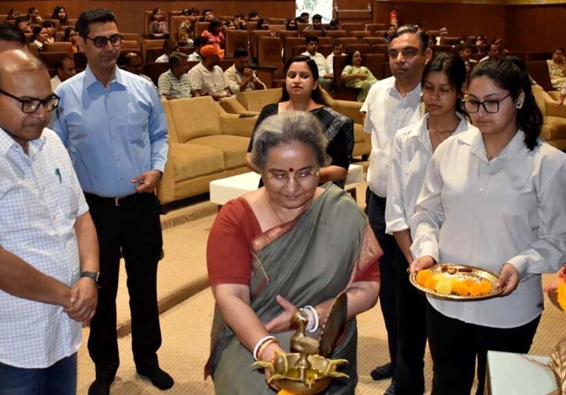 जे.सी. बोस विश्वविद्यालय में ‘उच्च शिक्षण संस्थानों में प्रशासनिक दक्षता’ विषय पर दो दिवसीय प्रबंधन विकास कार्यक्रम का शुभारंभ