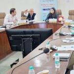 जनगणना के कार्य में लापरवाही से नाराज़ फरीदाबाद नगर निगम आयुक्त एवं मुख्य जनगणना अधिकारी धीरेंद्र खड़गटा ने कड़ा रुख अपनाया