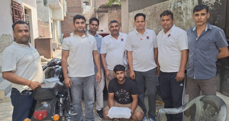 हरियाणा स्टेट नारकोटिक्स कंट्रोल ब्यूरो की फरीदाबाद यूनिट की टीम ने 1 किलो 119 ग्राम गांजा के मामले में नशा तस्कर को  किया गिरफ्तार